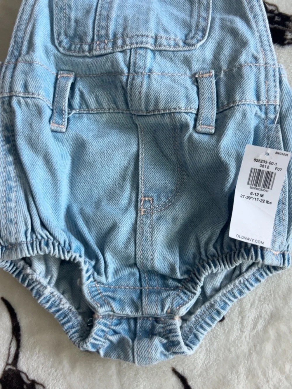 NWT Old Navy Baby Light Wash Denim Bubble Shortalls 6-12M